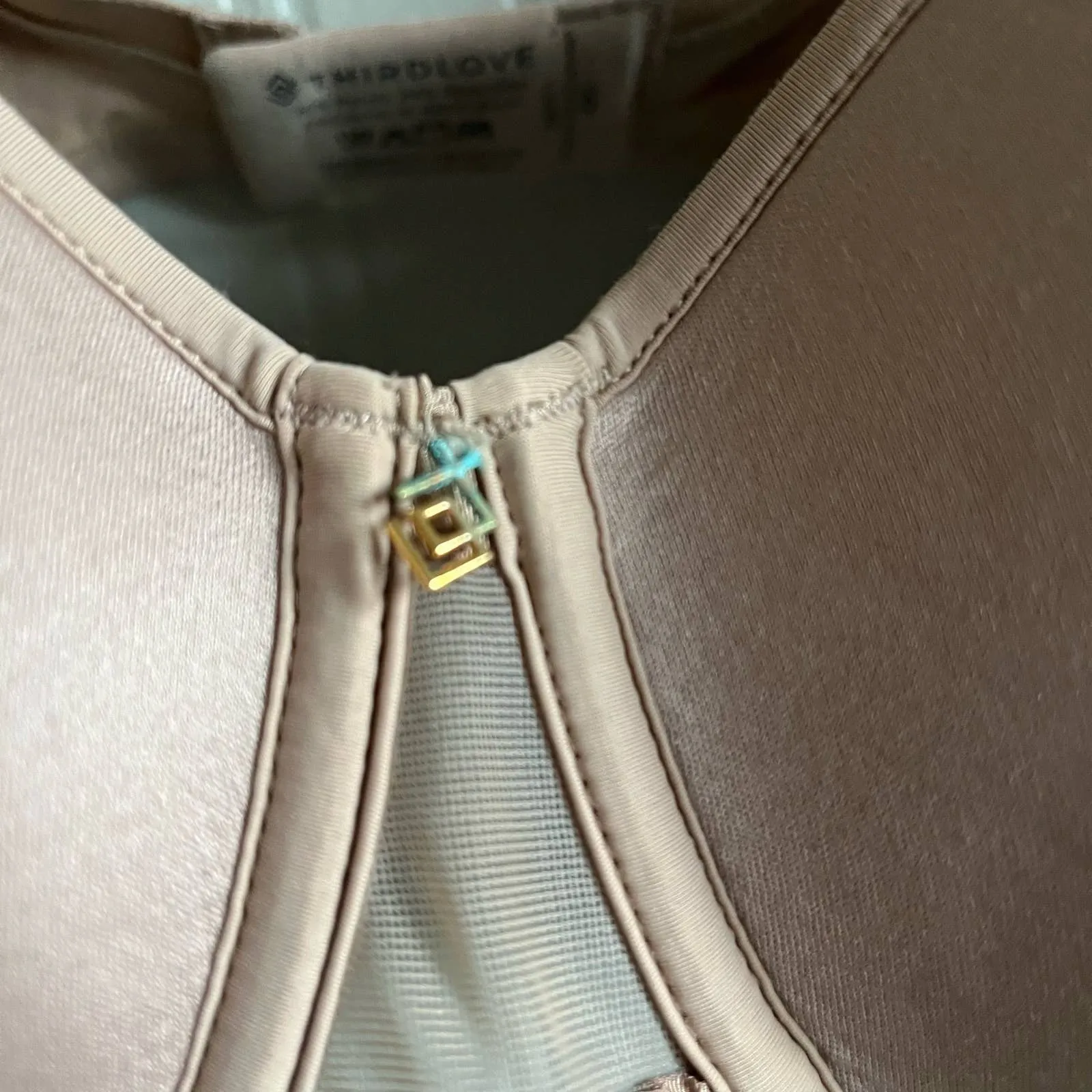 ThirdLove Bra 24/7 Memory Foam Full Coverage Beige Taupe Size 42C - Image 4