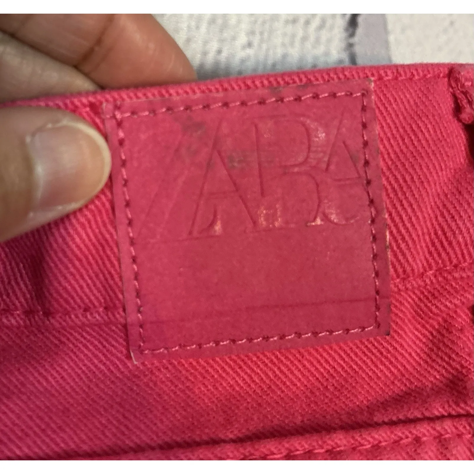 Zara Hot Pink Skort Women’s Size Medium – Front Button Detail, Pockets Shown - Image 3