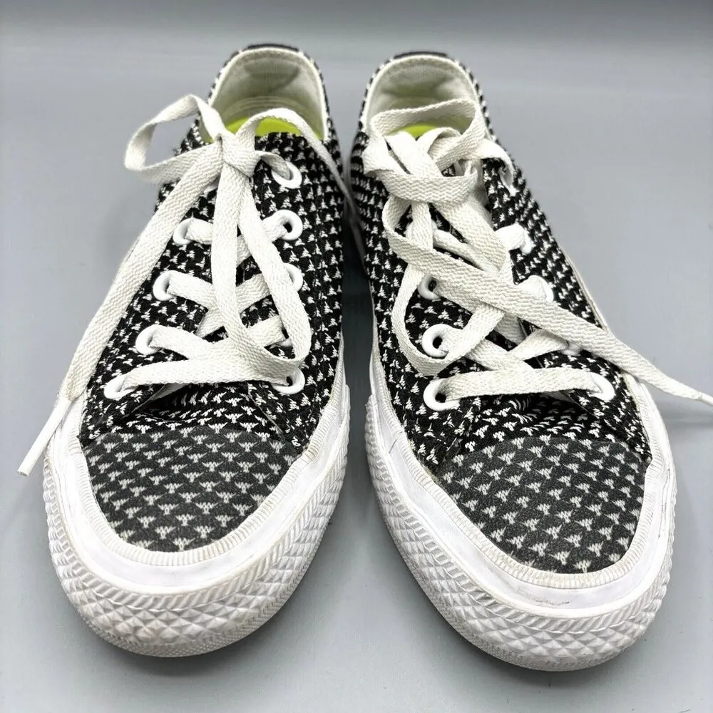 Converse with Lunaron Black White‎ Low Top Women’s Sneakers 6 - Image 2