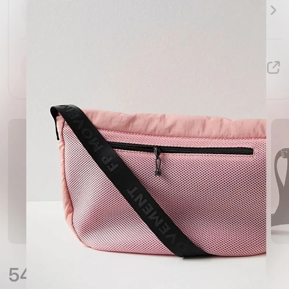 NWT  Playoff Sherpa Messenger Bag - Mauve - Image 4