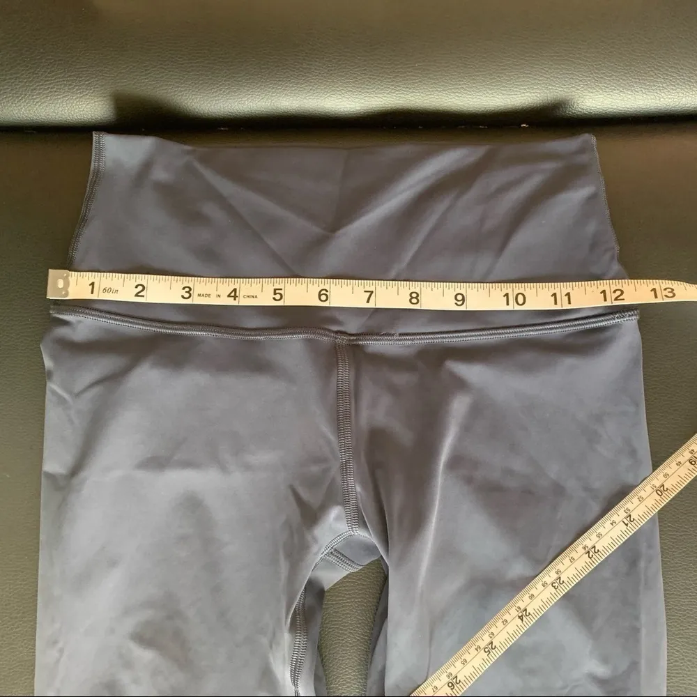 Lululemon Sheer Will Tight Size 6 - Image 12