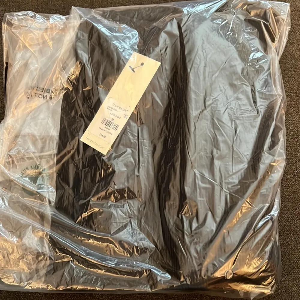 Marlea Crew Neck Side Rouched Top Size M - Image 4