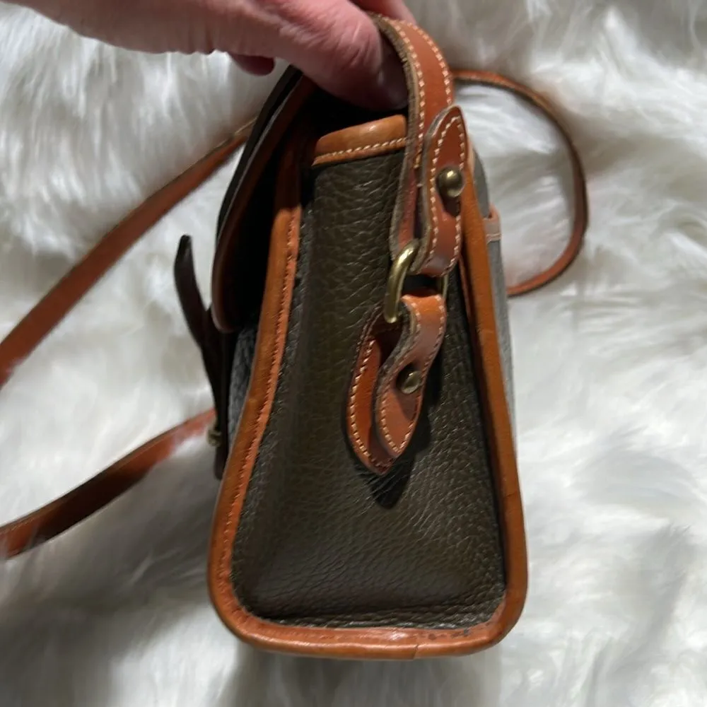 Dooney & Bourke vintage Equestrian/ Fisherman Core crossbody bag B89 - Image 5
