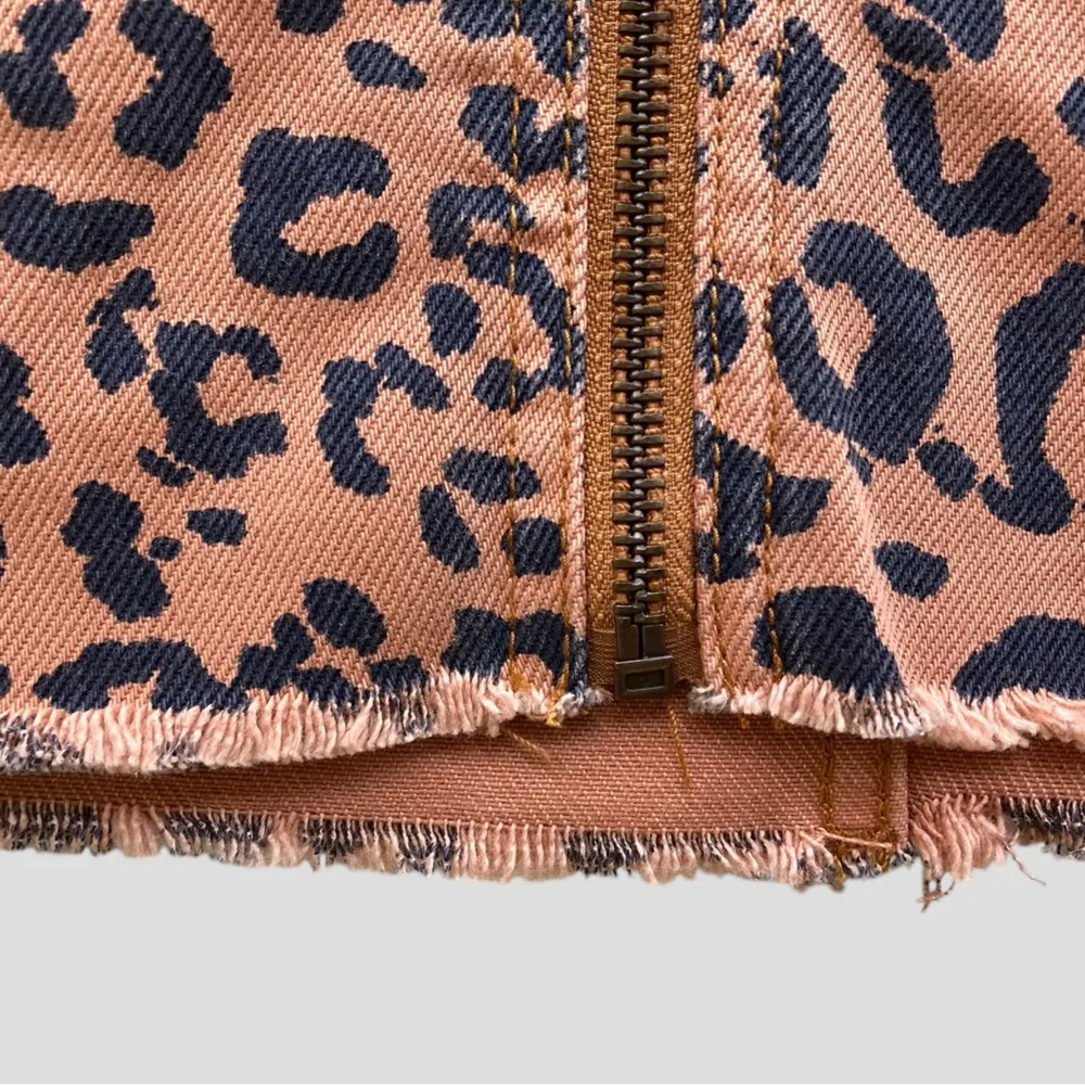 Free People We The Free Denim Skirt Zip It Up O-Ring Leopard Print Women’s 28 - Image 7