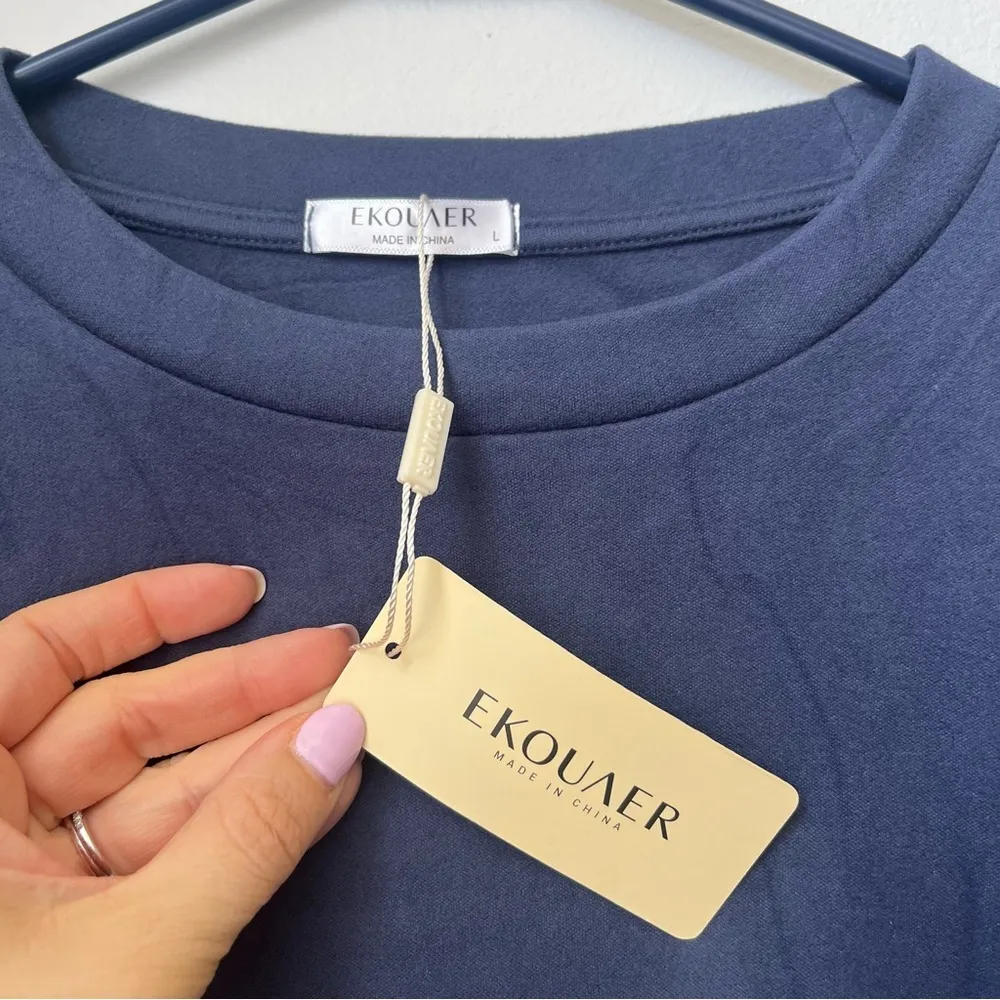 Women's Solid Velour Navy Blue Pajama Top Size Large NWT - Image 2