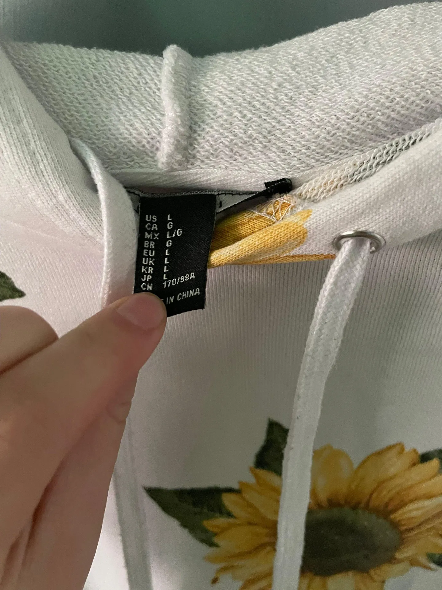 Flower Cropped Hoodie - Image 3