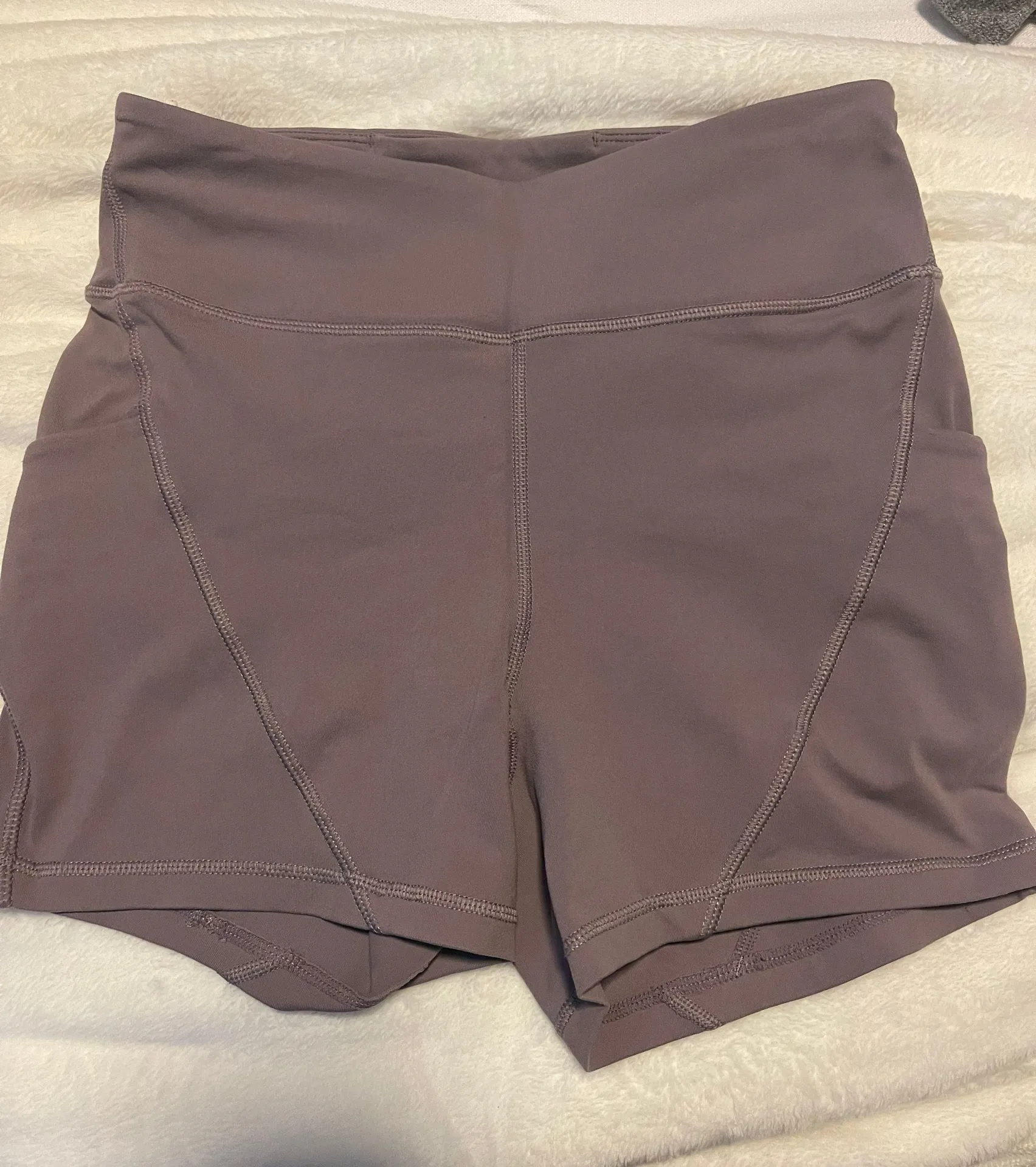 Free Spirit Outlet Shorts Purple - Image 3