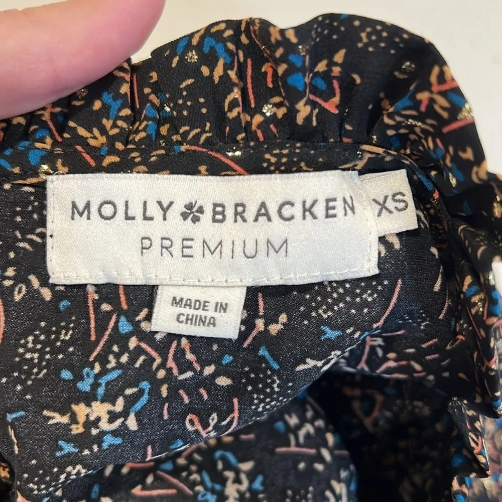 Molly Bracken Long Sleeve Floral Blouse Size XS EUC - Image 10