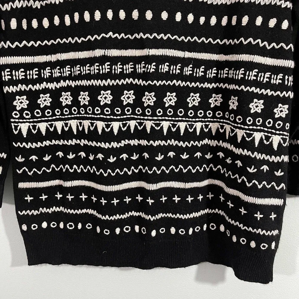J Crew Women's Black Embroidered Quarter Sleeve Sweater Size S - Image 4