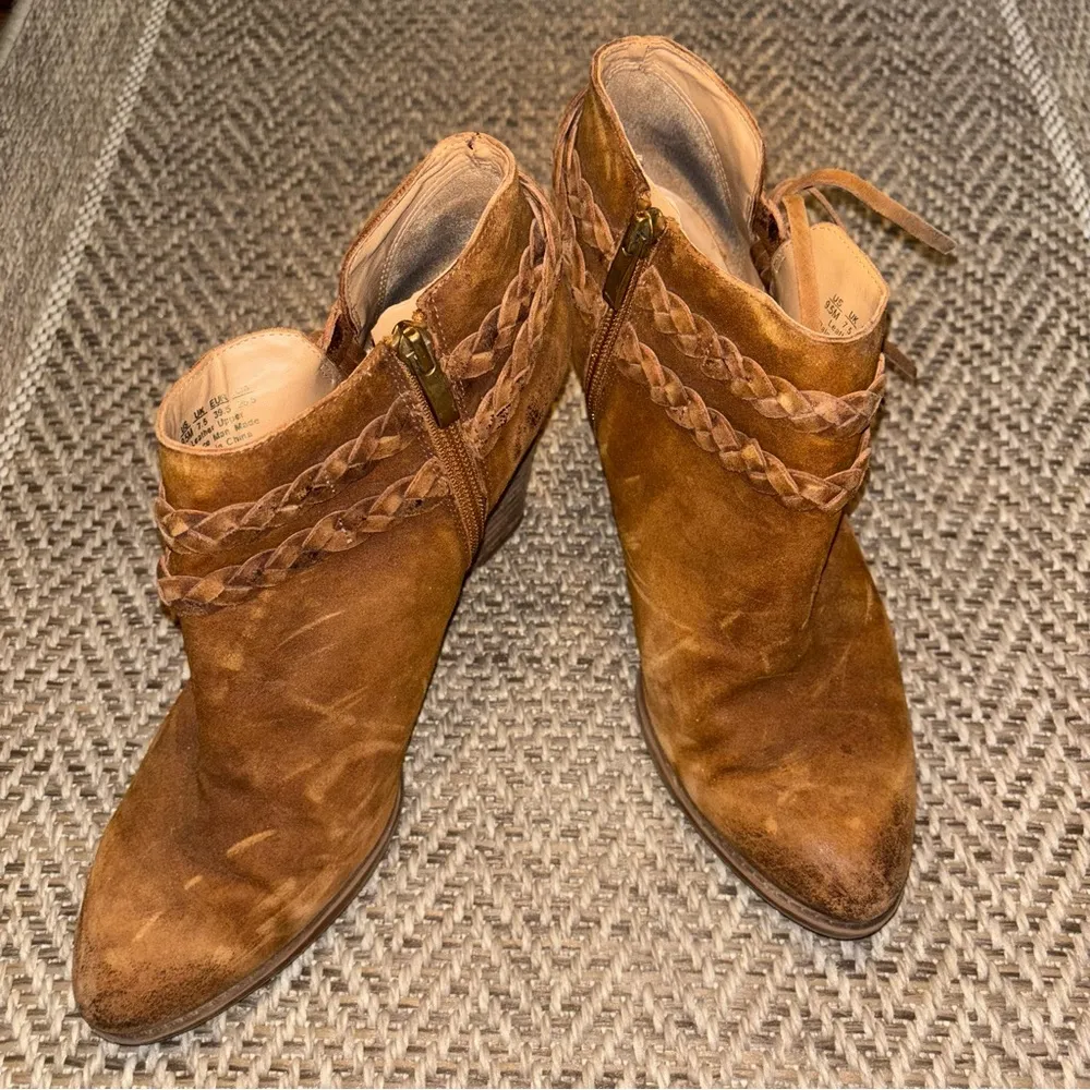 FRANCO SARTO Loni Wedge Booties Suede Size 9.5 - Image 2