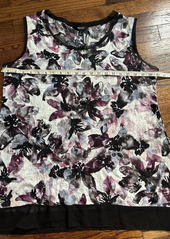 Vera Wang 🌸NWT  Floral Blouse - Image 12