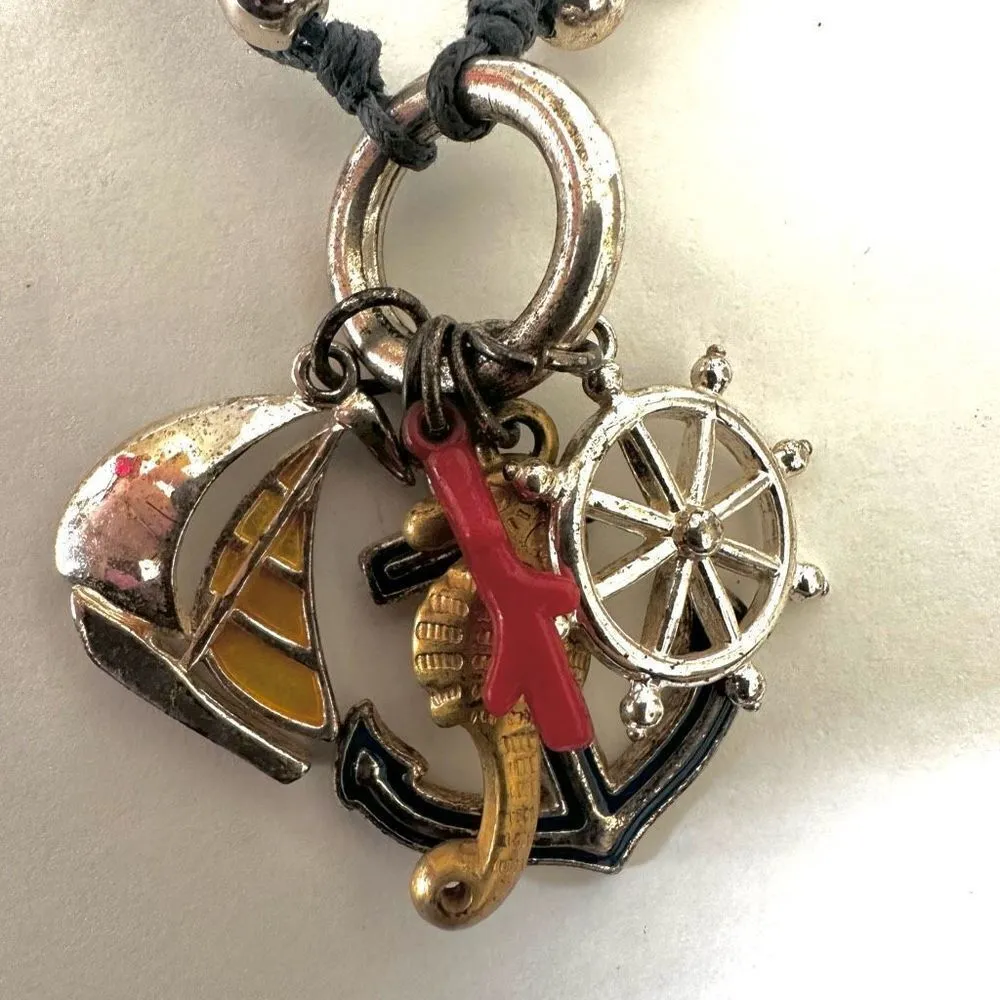 Avon vintage nautical charm Necklace - Image 6