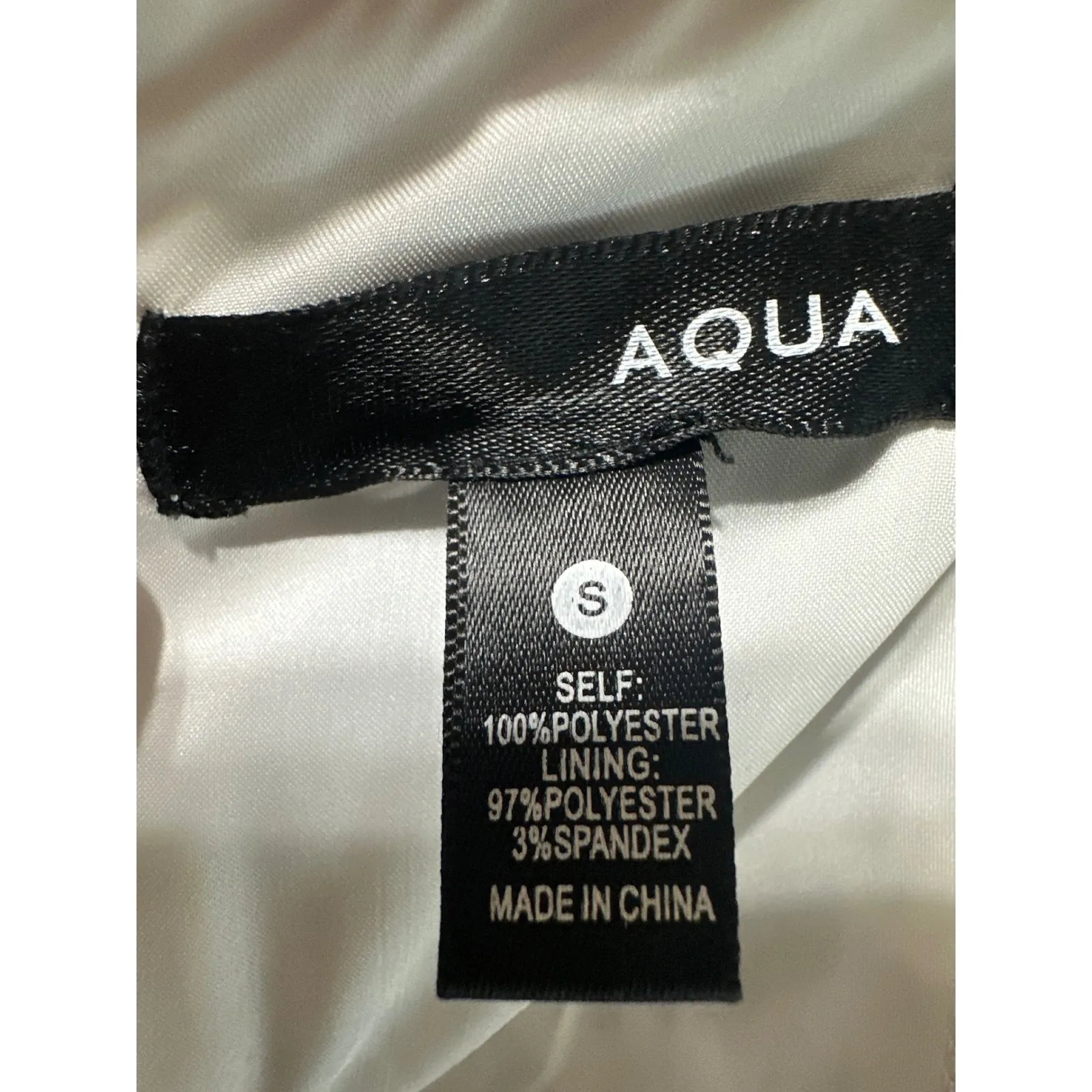 AQUA Leopard Print Halter‎ Crop Top Zipper Back Size S Women's Fashion - Image 8