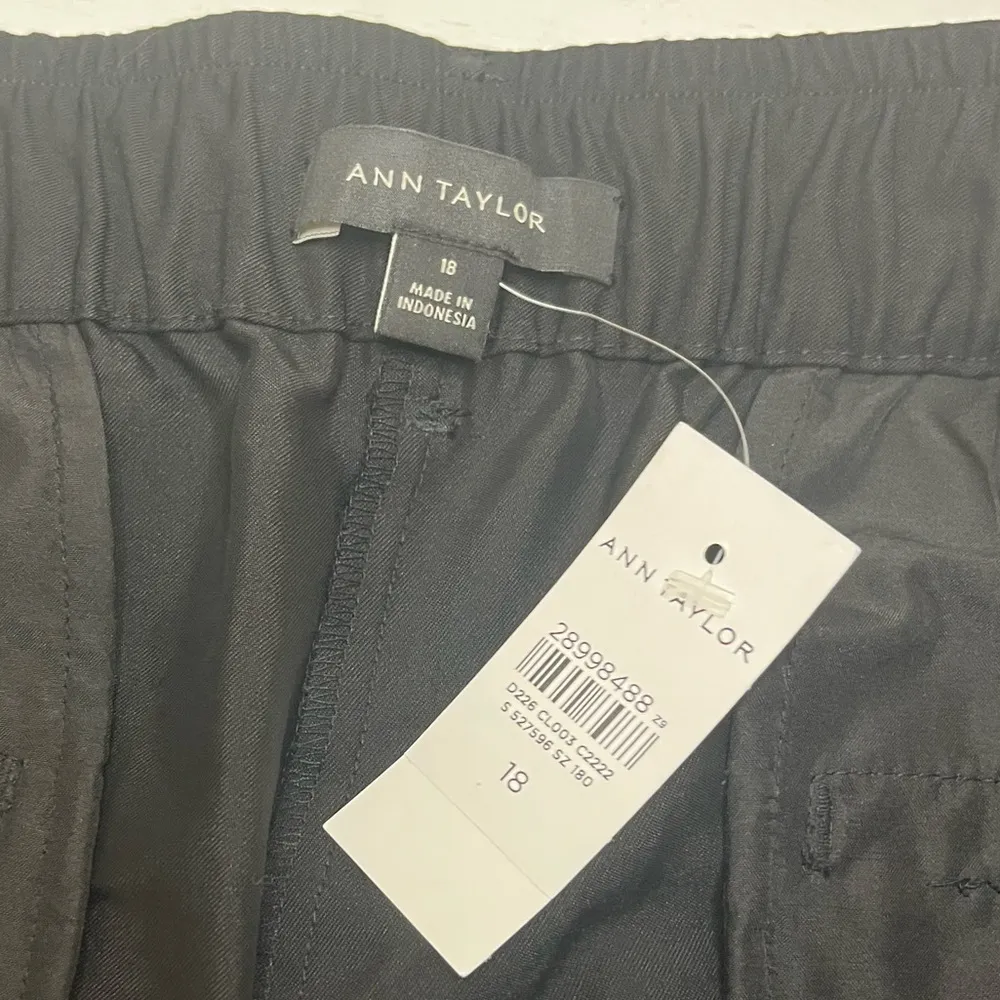 Ann Taylor Elastic High Waist Tapered Leg Pant With Belt Sz 18 - Image 6