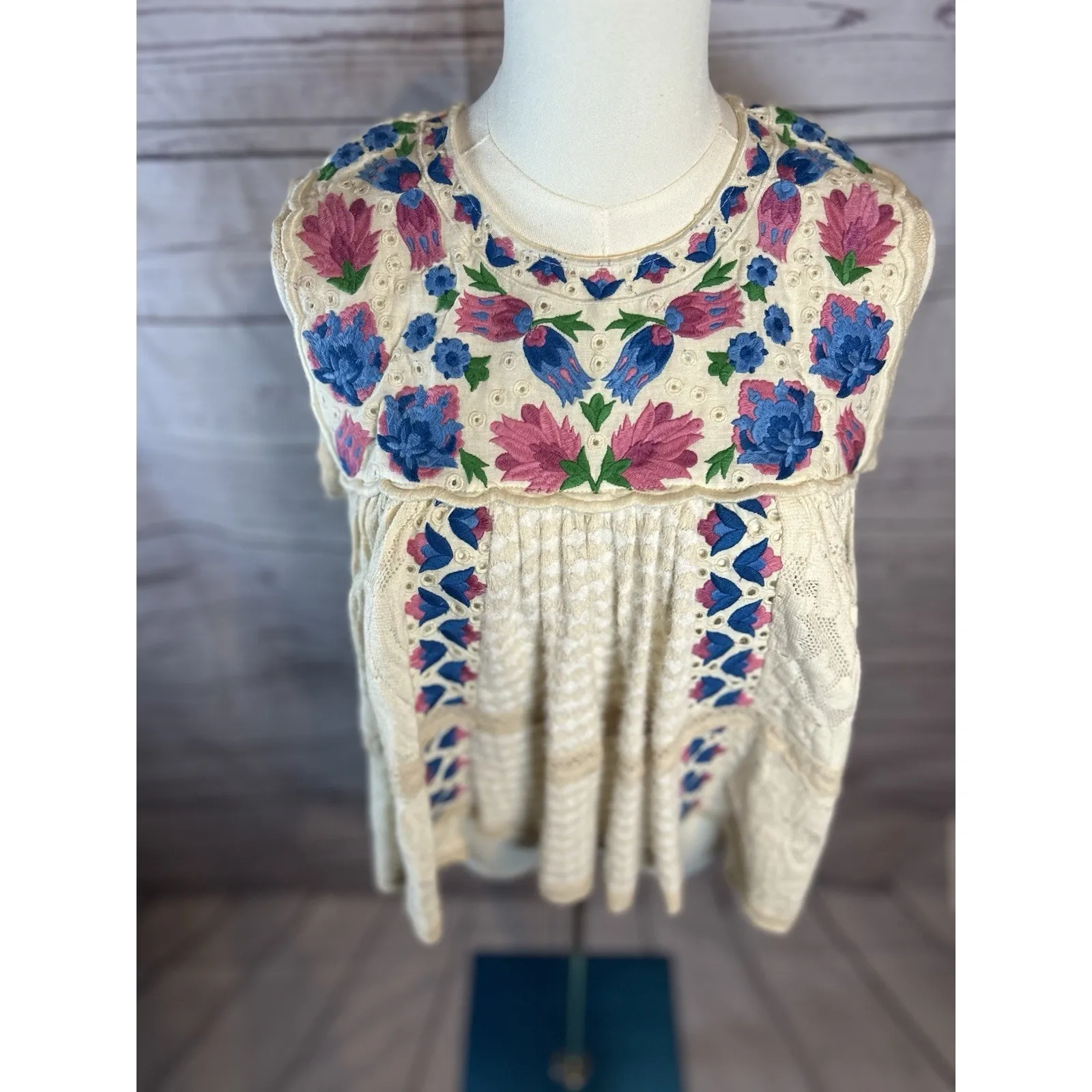 Anthropologie Let Me Be Babydoll Floral Embroidered Knit Top NWT Small - Image 2