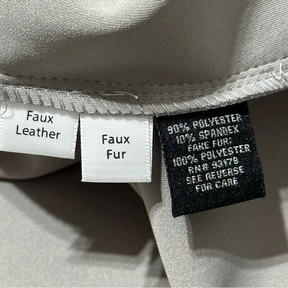 Catherine Malandrino Women’s Size M Heather Gray Ultra Suede Faux Fur Cuff Top - Image 6