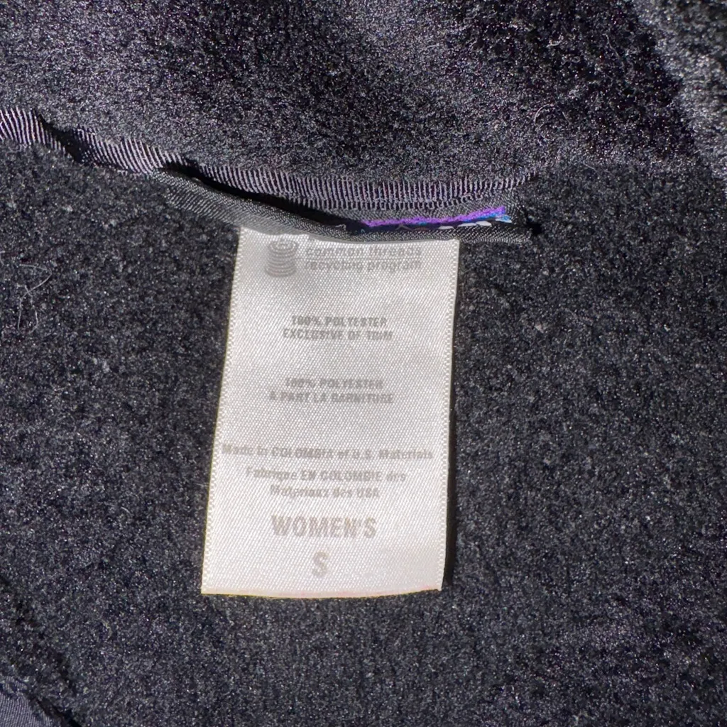 Patagonia Black Fleece Pullover Jacket Medium - Image 4