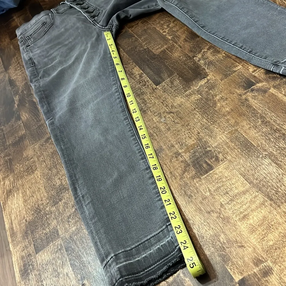 EXPRESS  Skinny Stretch High Rise Button Fly Jeans Smoke Grey Size 6S - Image 13