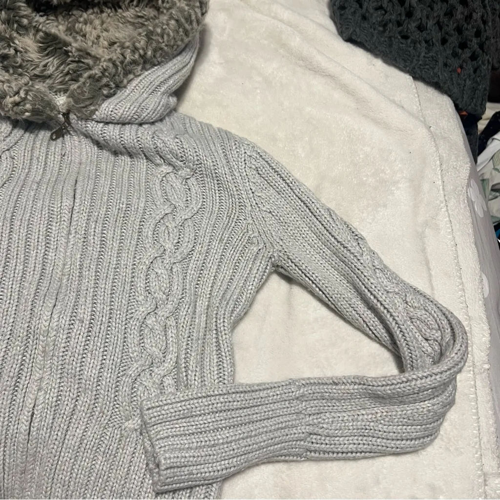Aeropostale Gray Hooded Cable Knit Cardigan - Image 3