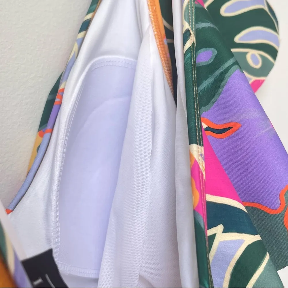 Eloquii Front and Back Ruffles at Neckline with Low V Neckline Waist Tie Size 16 - Image 9