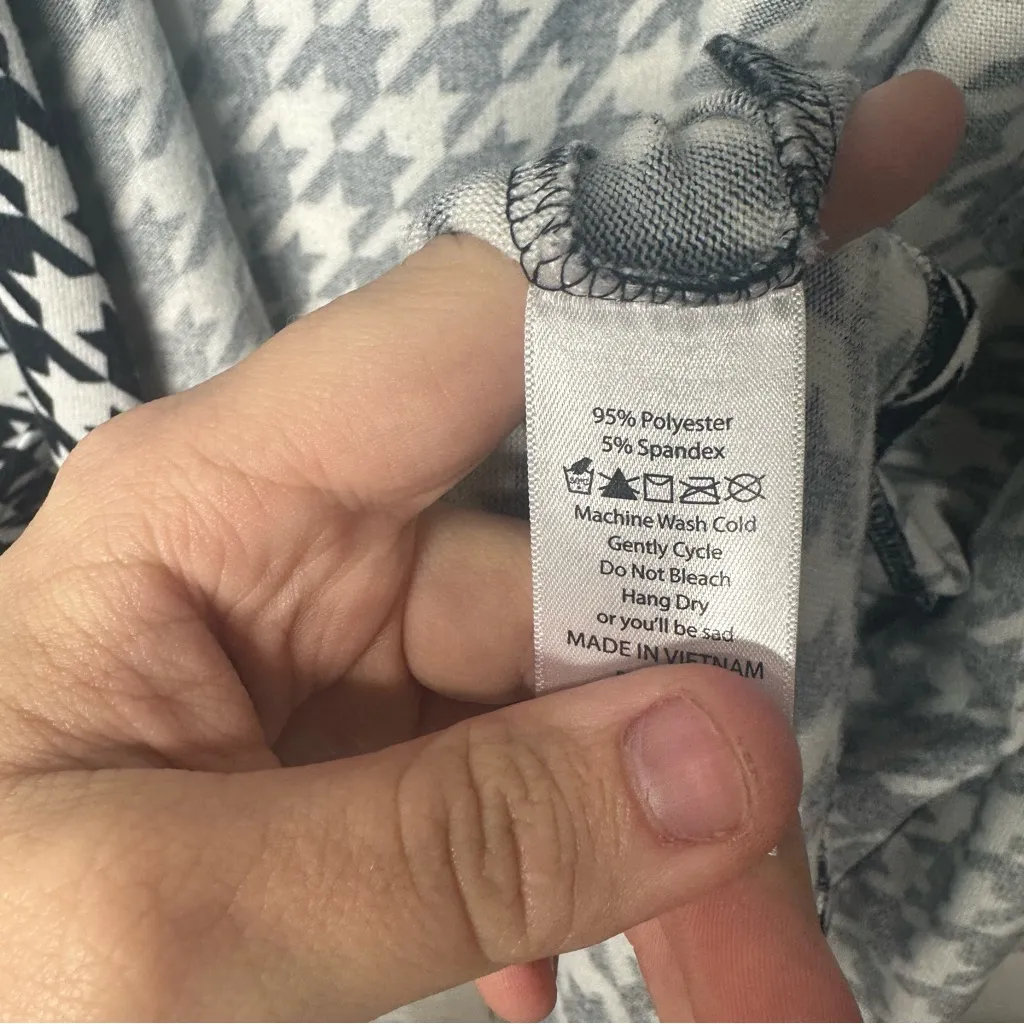 LuLaRoe women’s size large open front cardigan - Image 9