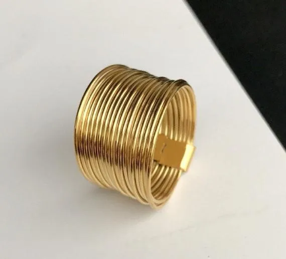 Stackable Ring In One Gold - Image 2