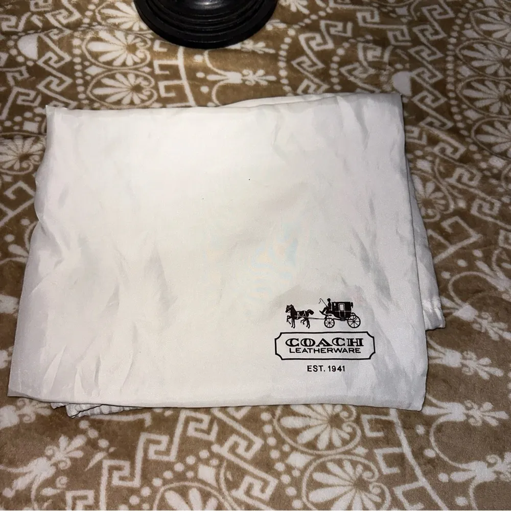 TOTE M0726-11692 SIGNATURE PRINT CANVAS HAND BAG PURSE TAN DUST BAG - Image 2