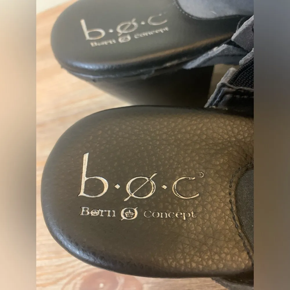 b.ø.c. Born suede buckle clog heels mules Sz 8 Gray - Image 12