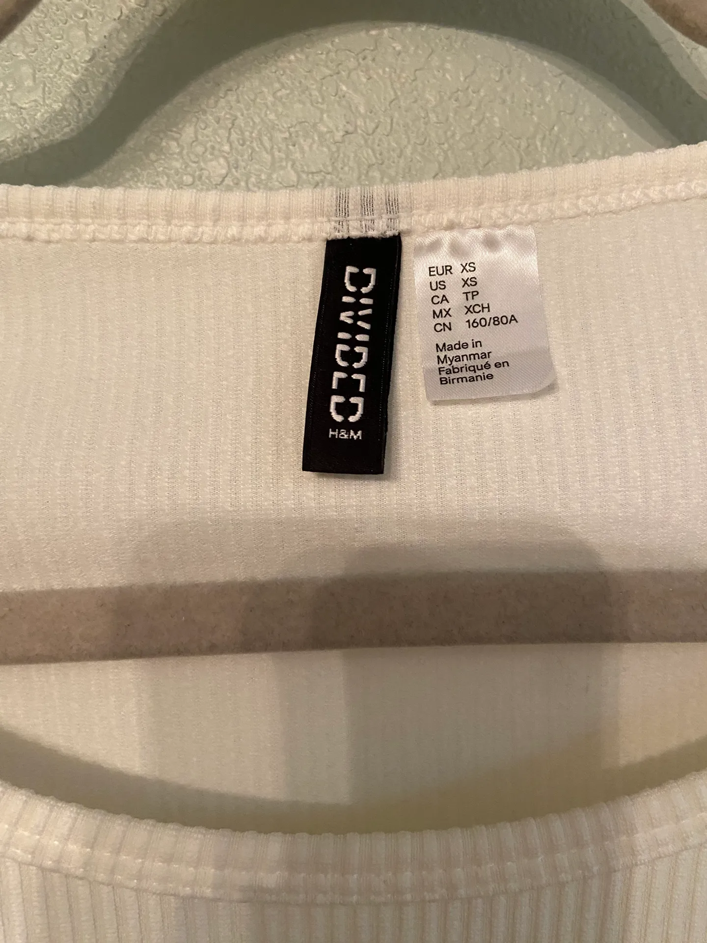 White Cropped Long Sleeve - Image 4