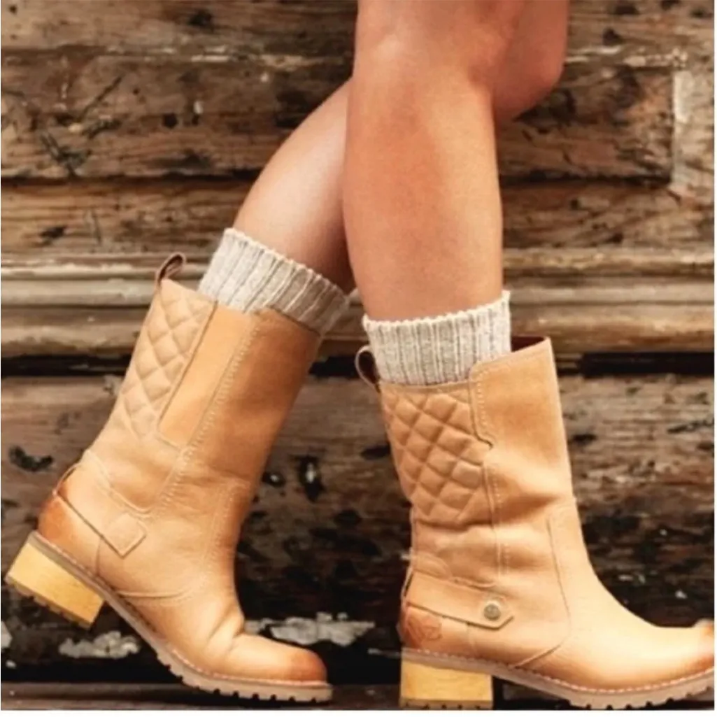 EUC Timberland Leather Earthkeepers
Apley MIDI Boot Size 6 - Image 9