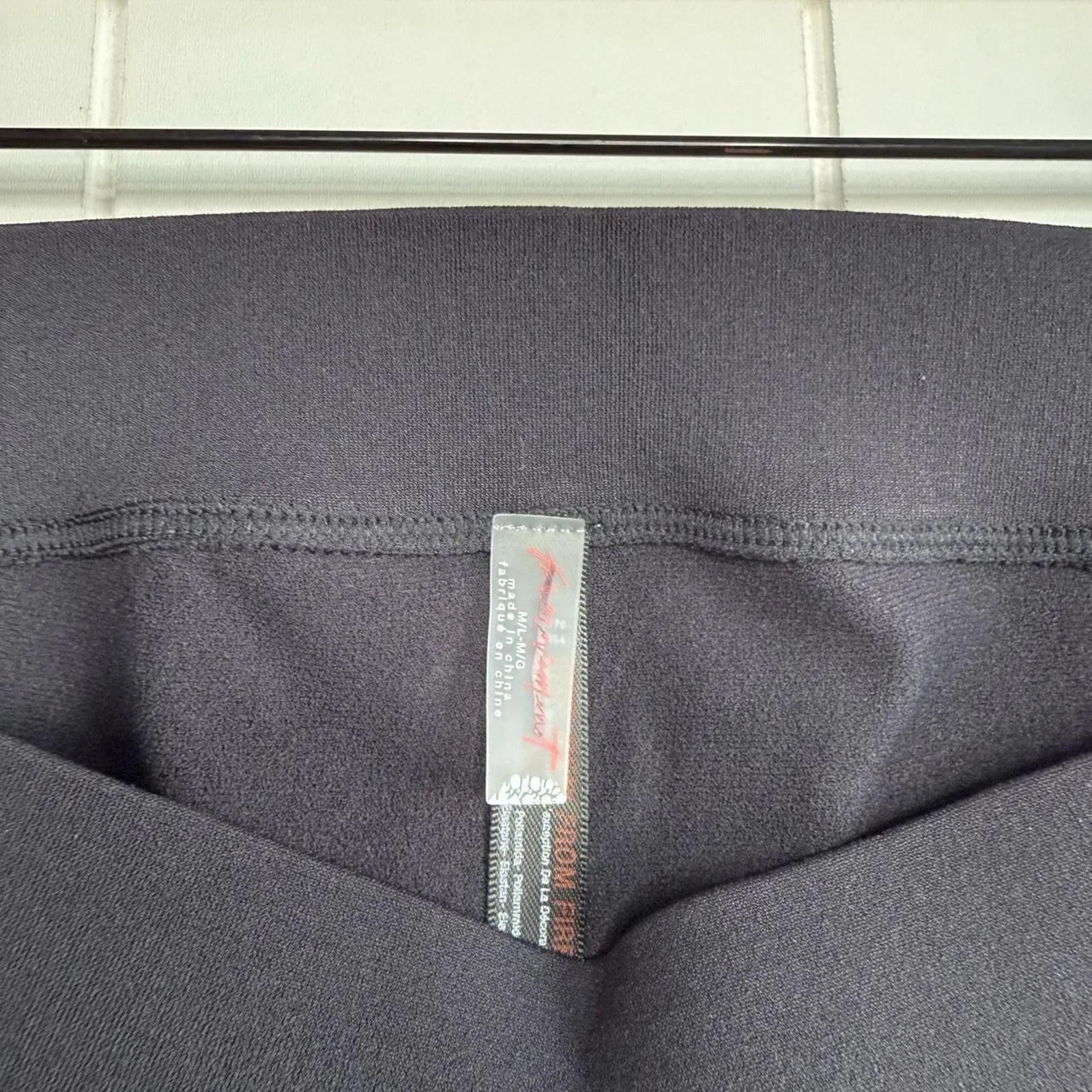 Free People shorts yoga activewear sportswear stretchy workout gym Medium Large - Image 3