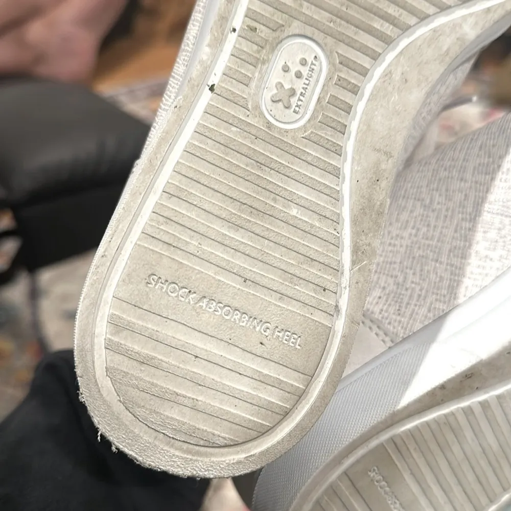 Munro Gabbie Leather White Grey Gabbie Zipper detail Sneaker 9.5 - Image 7