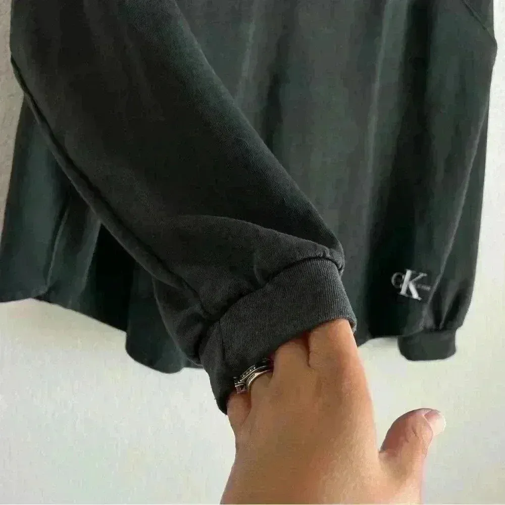 Calvin Klein Jeans‎ Charcoal Black Pullover Sweater Size L - Image 6