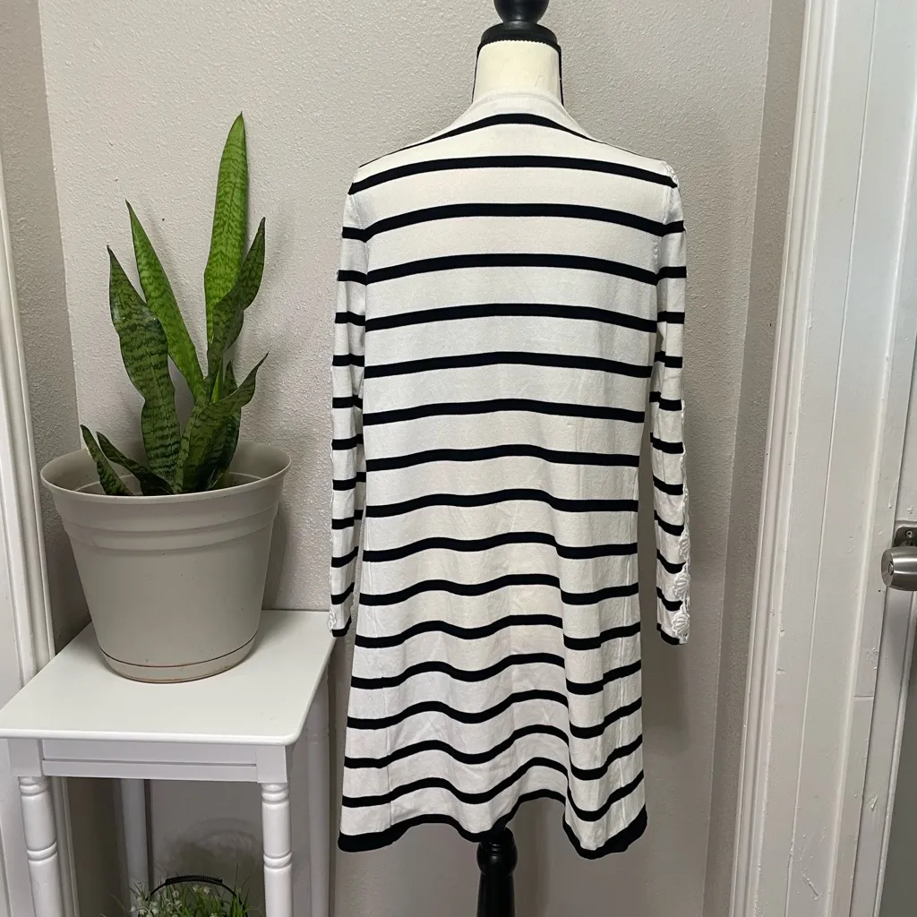Luna Black and White Striped Cardigan - Image 3
