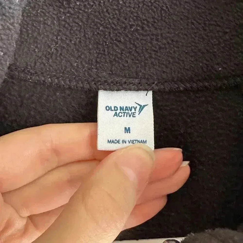 Old Navy Go-Warm Micro Performance Fleece 1/4-Zip Sweatshirt, Black Jack, M - Image 10