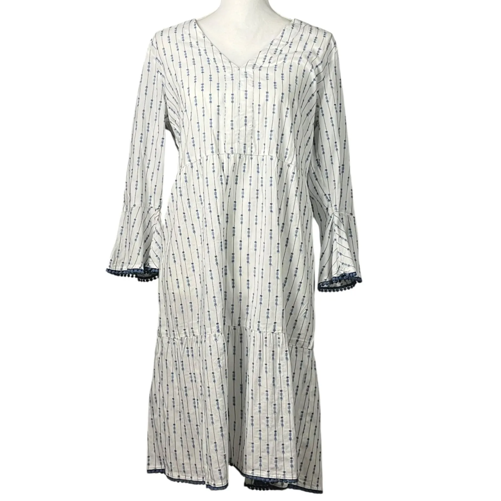 Pure J Jill Dobby Dress Blue White Size Medium Tall V Neck Flutter Sleeves Boho - Image 2