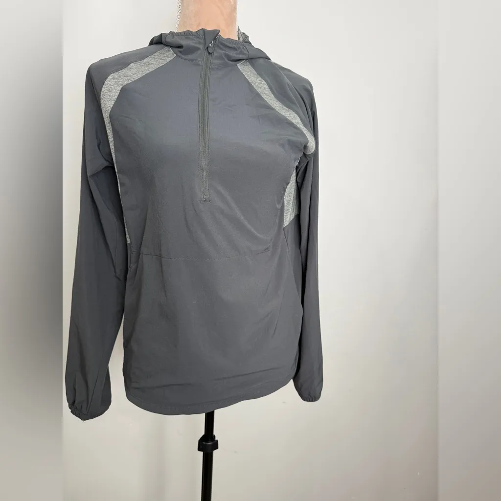 Eddie Bauer Black Women's Pullover - Image 2