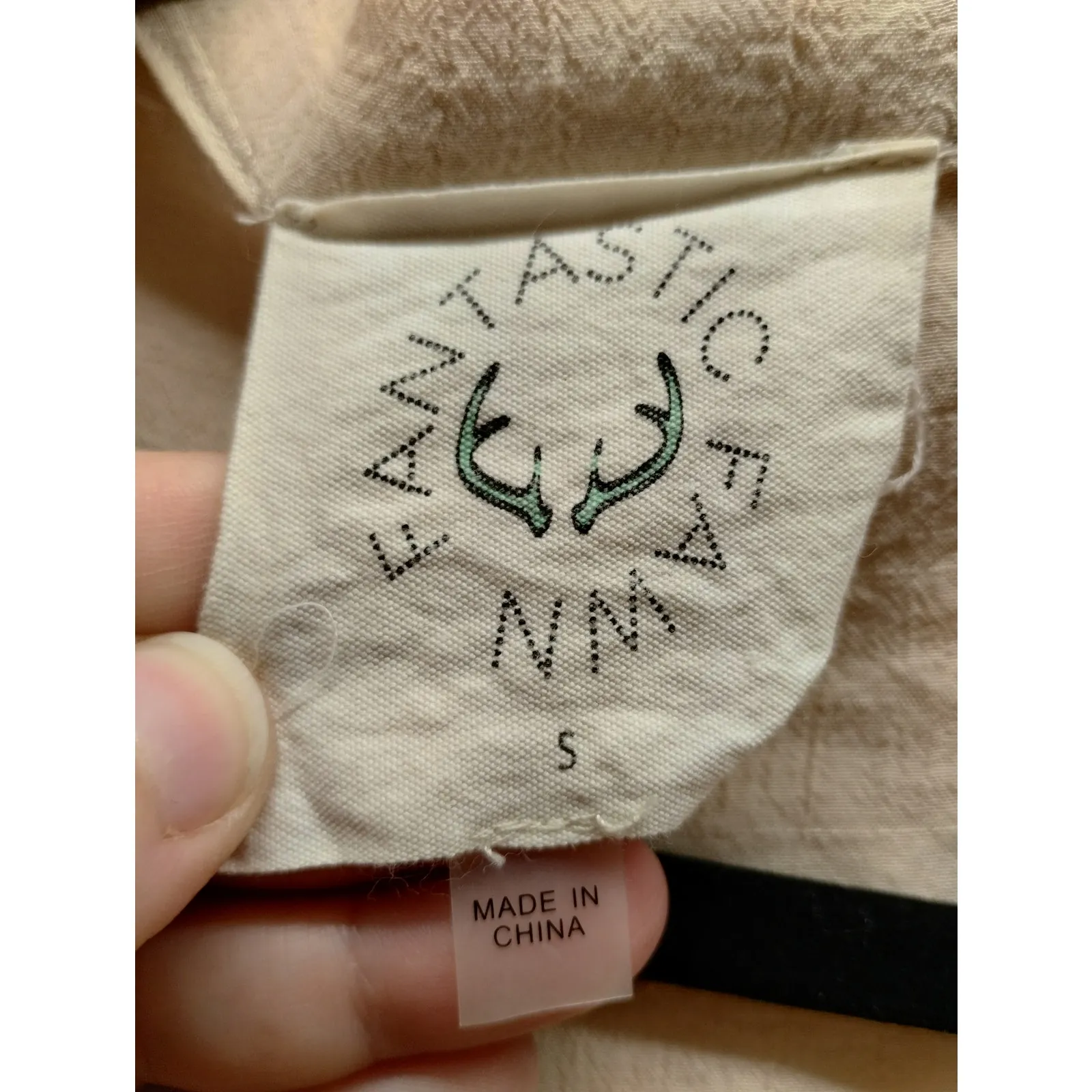 Fantastic Fawn Size Small Beige Cream Fringe Long Sleeve Button-Up Shirt - Image 6