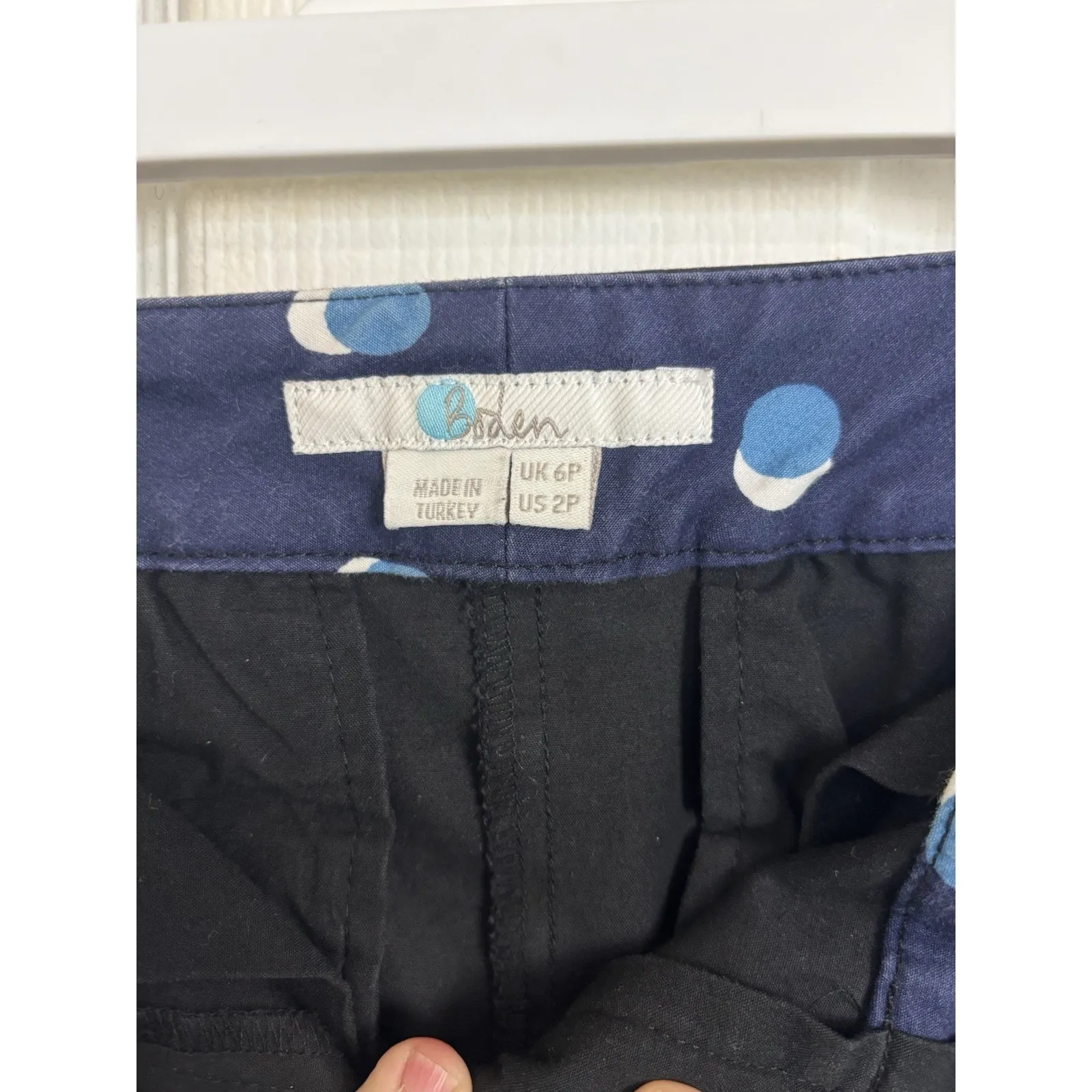 Boden Black Flat Front Dress Pants Trousers Size 2P Stretch Elevated Basics - Image 3