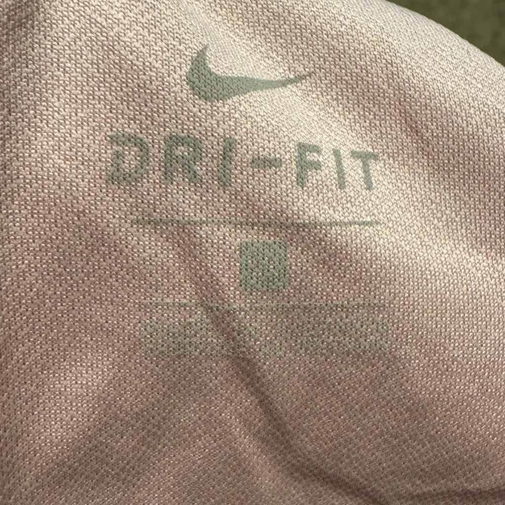 Nike Pink Athletic Shorts Lightweight Moisture-Wicking - Image 4