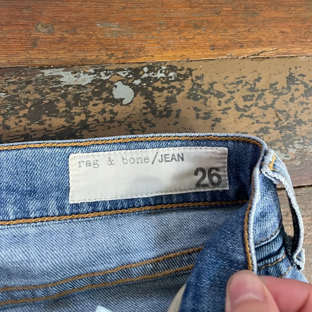 Rag & Bone Dre Low Rise Boyfriend Denim in Rosslyn Distressed Jeans - Sz 26 💚🎀 - Image 9