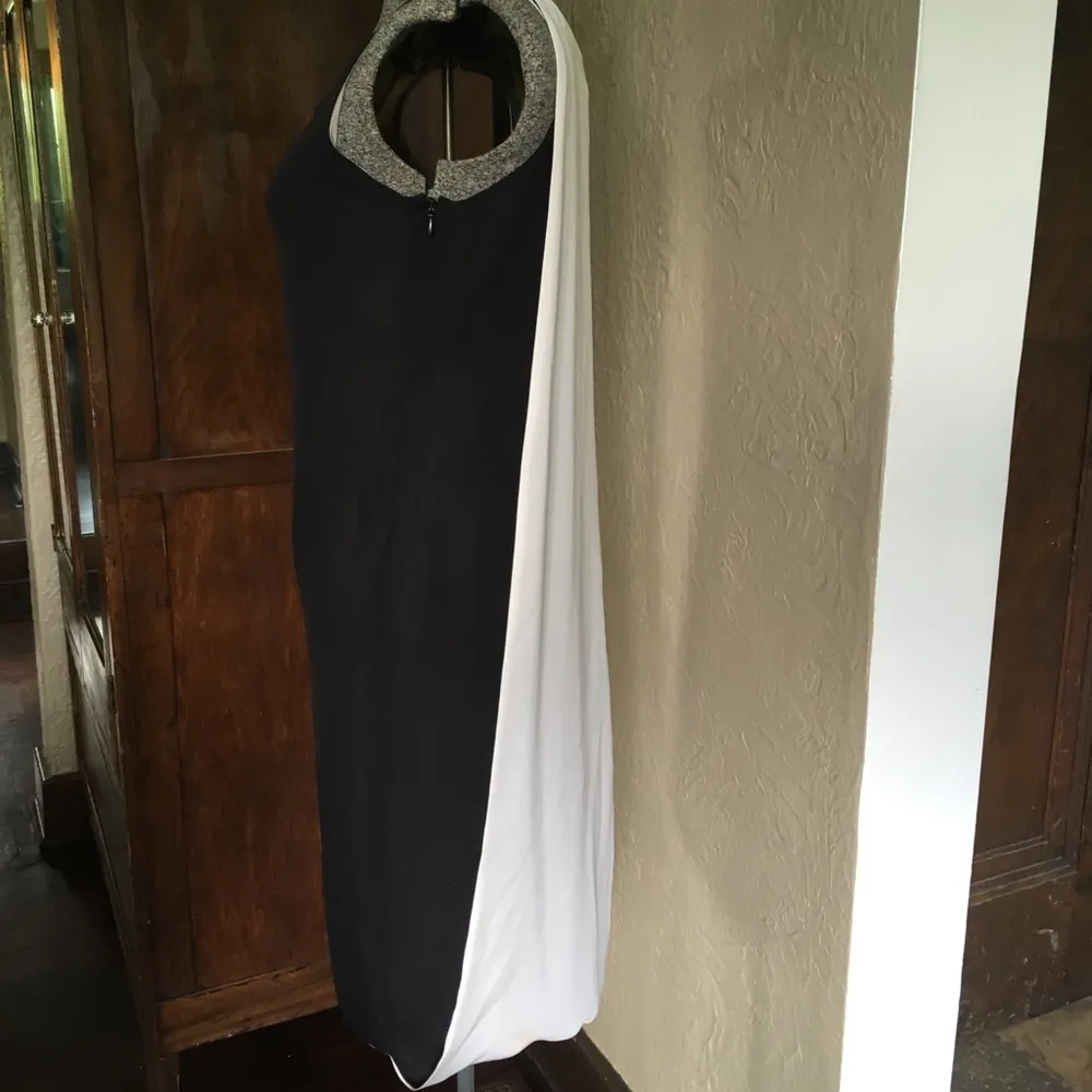 Halston Draped Black & White Silk Dress - Image 5