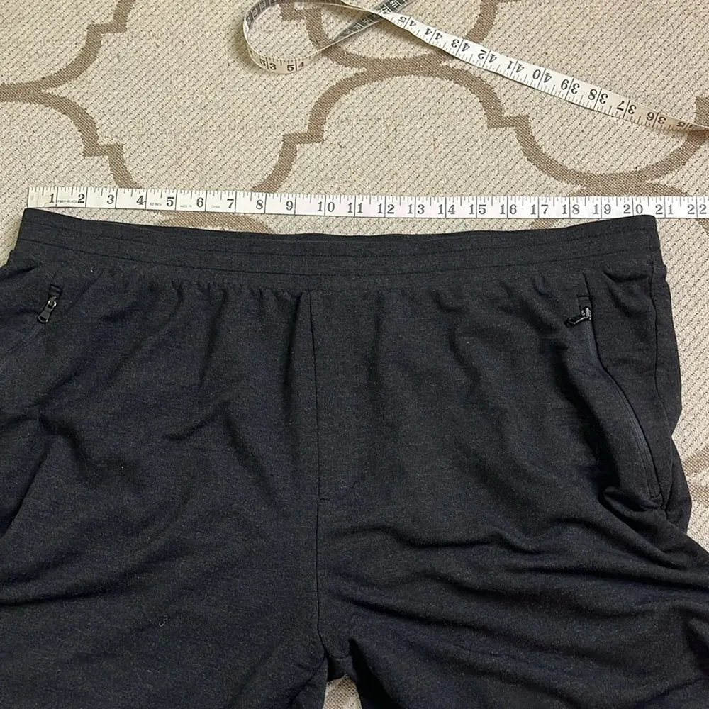 Old Navy OLX Live in Gray Black Go-Dry sweatpants, size: XXL Tall - Image 3