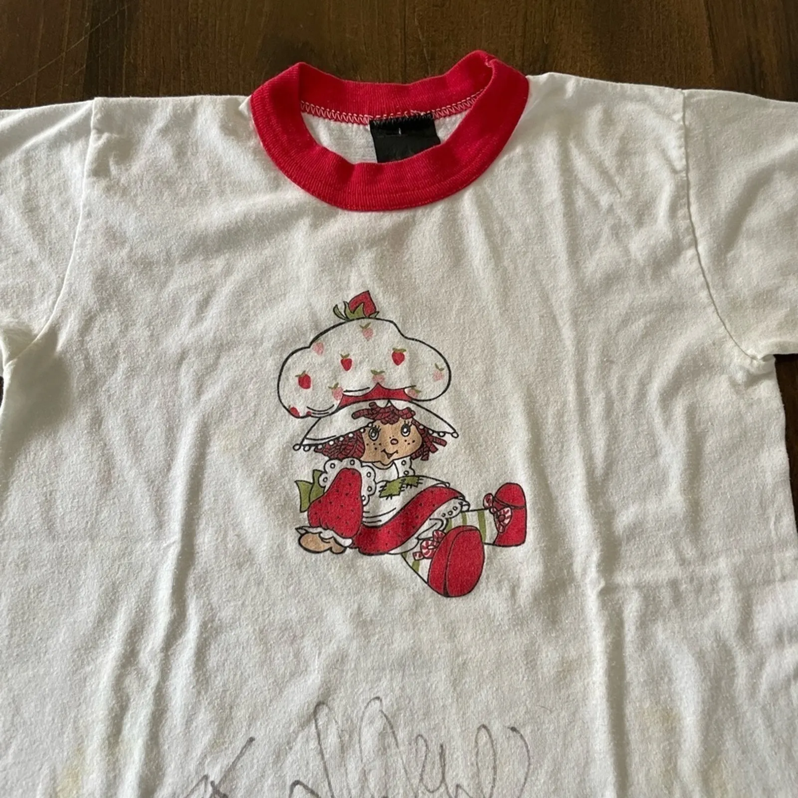Veruca Salt Music Band Signed Autograph Strawberry Shortcake Shirt Genuine‎ White Size undefined - Image 3