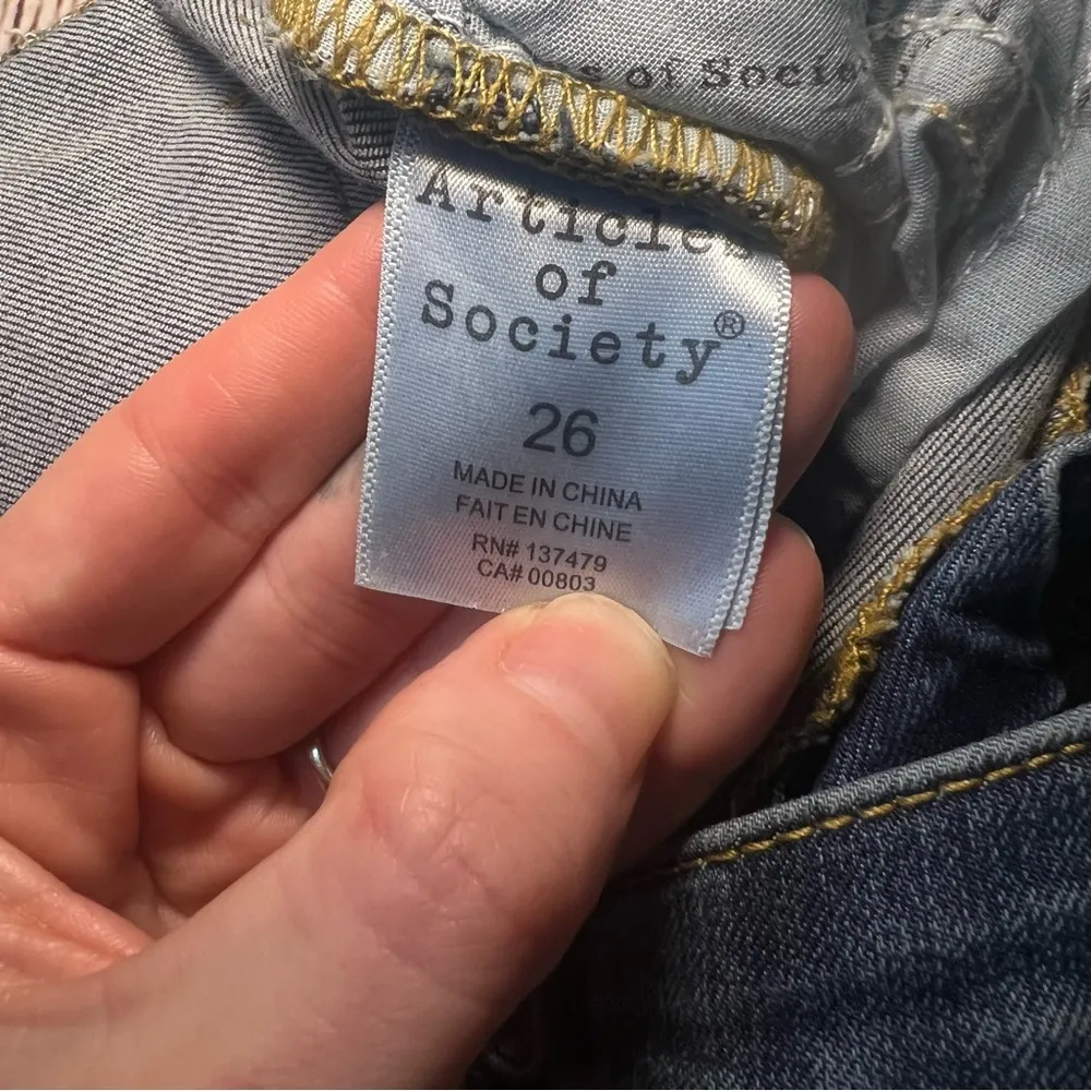 Articles of Society Jeans Women’s  26 Blue Skinny Ankle Raw Hem Distressed Denim - Image 4