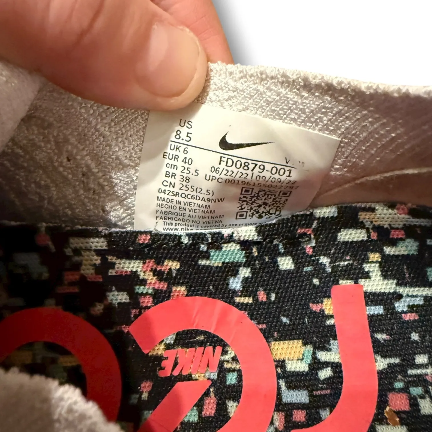 Nike React‎ Phantom Run Flyknit 2 Sneakers Women's 8.5 Pink Slip-On Running Gym - Image 7