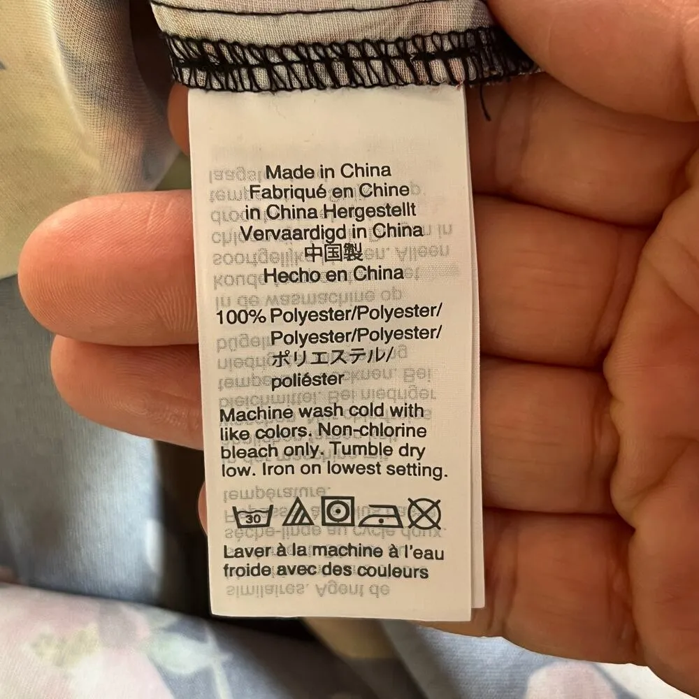 J. Crew Women's Black Open V-neck Top in Midnight Dutch Floral Size Small - Image 5