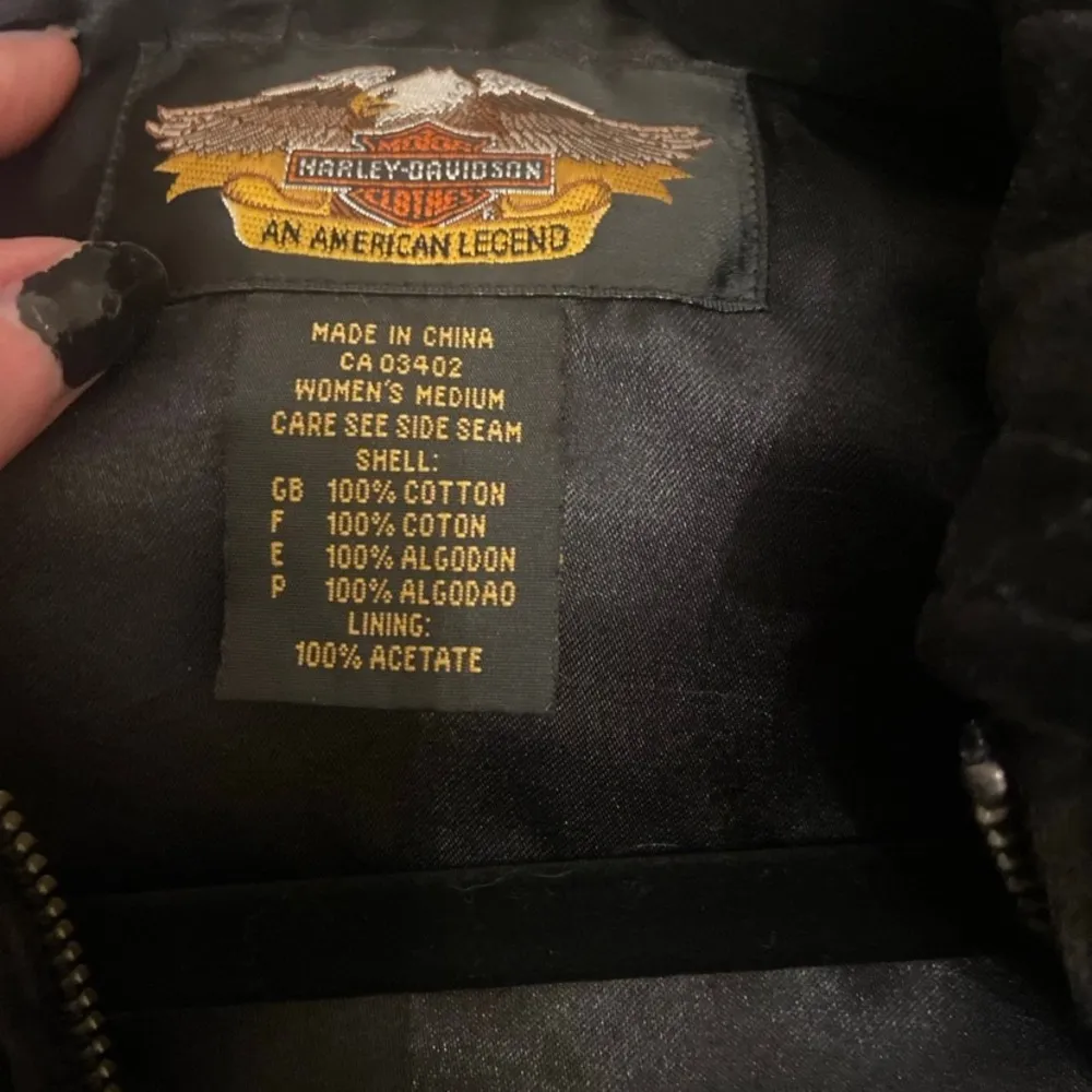 Harley Velvet vest size med - Image 3