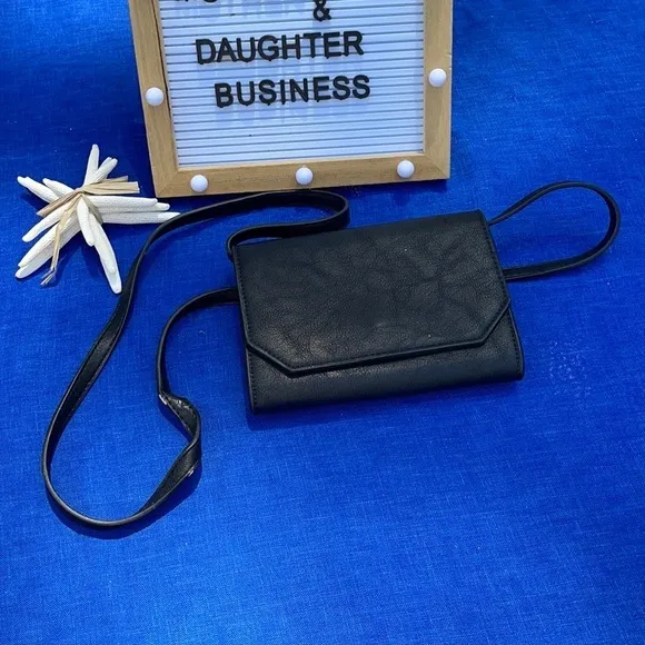 Crossover Purse 👜 - Image 4