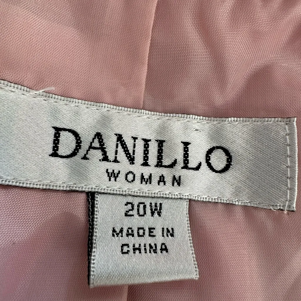 Danillo Blush Pink 3 Button Blazer w/Flower Accent Plus Size (1080) - Image 15